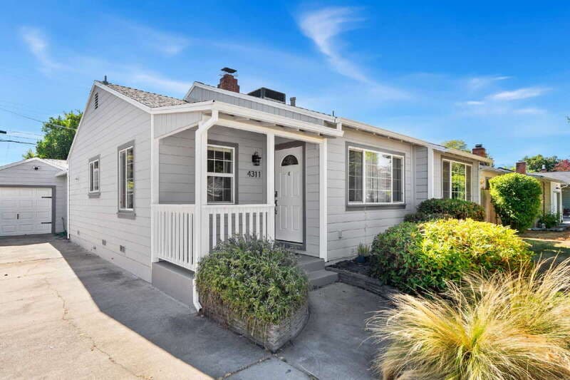 Sacramento House: 4311 Cabrillo Way
