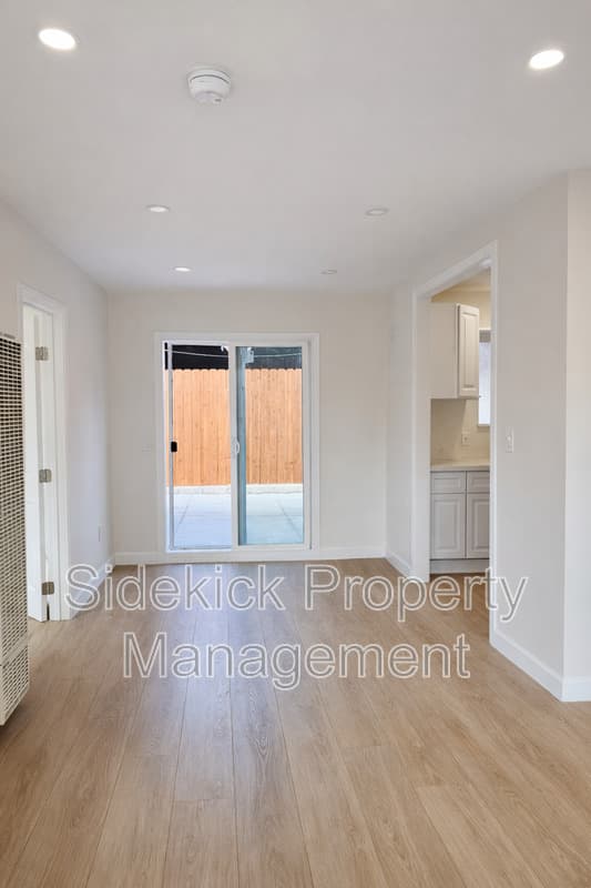 Los Angeles House: 5009 Wadena St