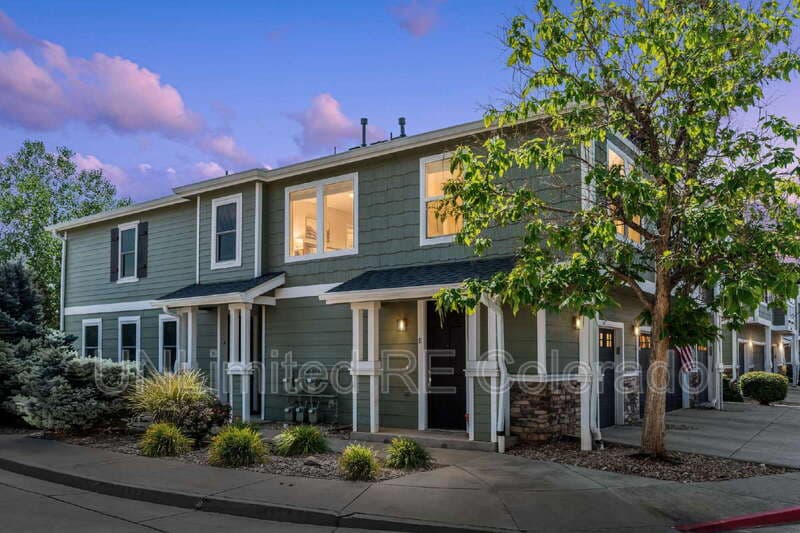 Parker Condo: 17315 Waterhouse Cir