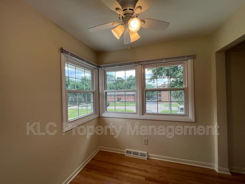Clive House: 1691 NW 85th St - Apt 2