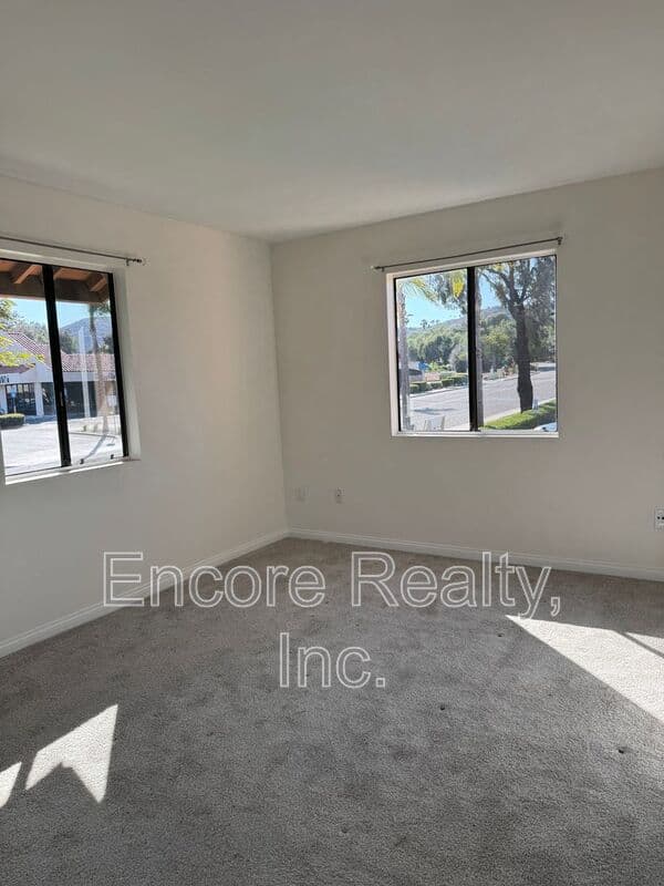 El Cajon Condo: 12191 Cuyamaca College Dr