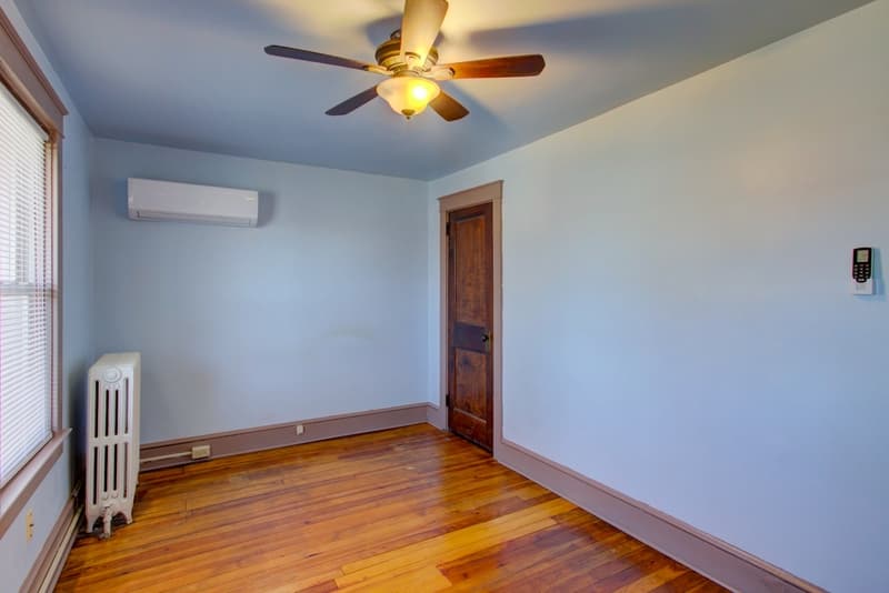 Lancaster House: 625 Hamilton Street