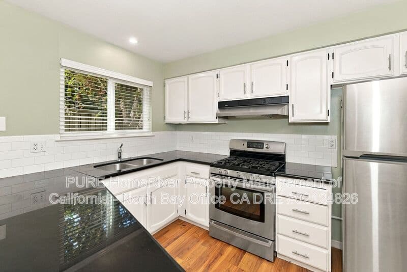 Santa Rosa Condo: 1951 Knolls Drive