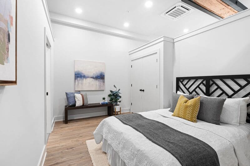 Philadelphia Condo: 201 Leverington Avenue - 209