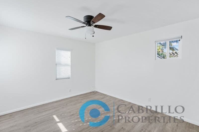 San Diego House: 4853 Mansfield Street