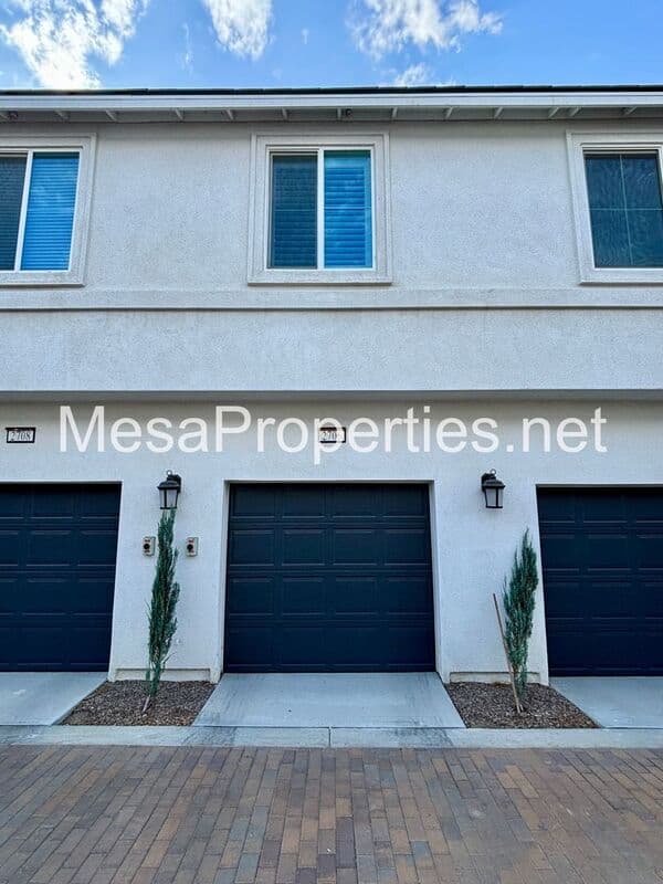 Ontario Condo: 2706 E Bottas Privado