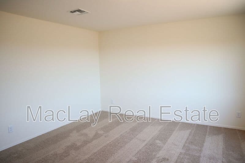 Casa Grande House: 1553 E Caballero Dr.