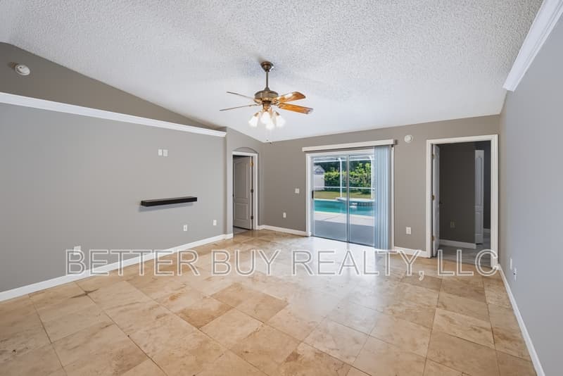 Palm Coast House: 21 Palermo Lane