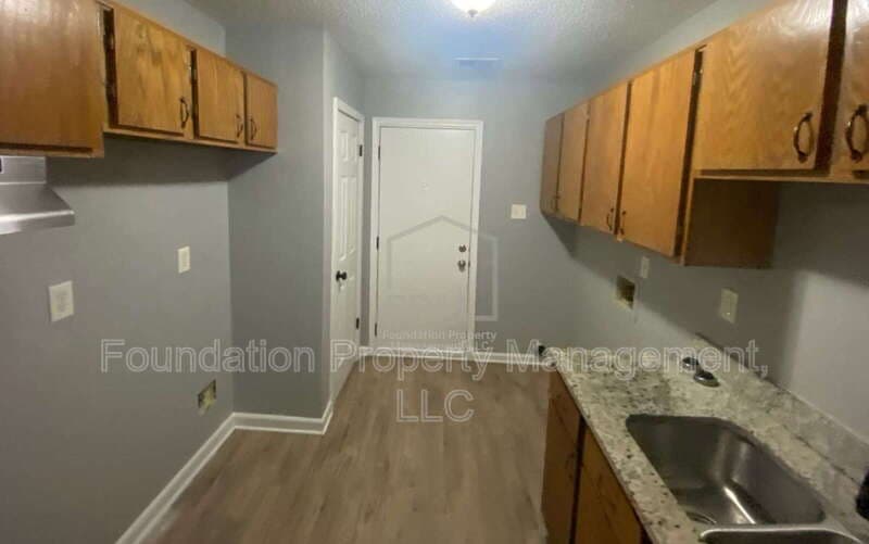 Memphis House: 2605 Whitman Avenue