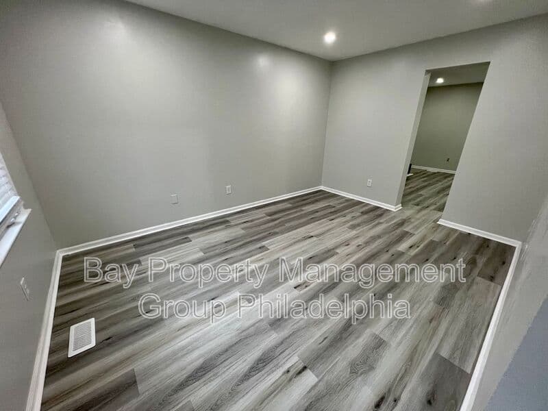 Bensalem House: 4233 Remo Crescent Rd