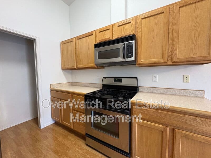 Eagle River House: 20332 Glacier Park Circle