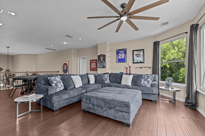 Horseshoe Bay House: 112 Big Sky