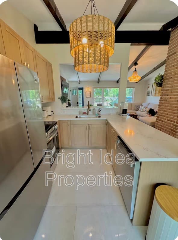 Saint Paul House: 896 Hadley Lane North
