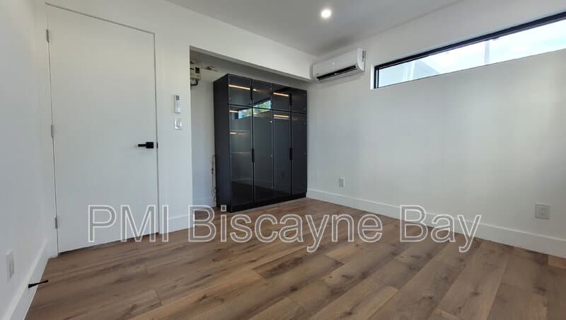 Miami Beach Condo: 7801 Byron Avenue