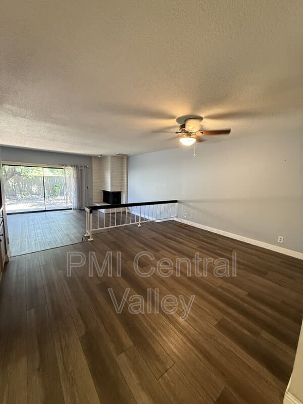 Modesto House: 1725 Edgebrook Drive