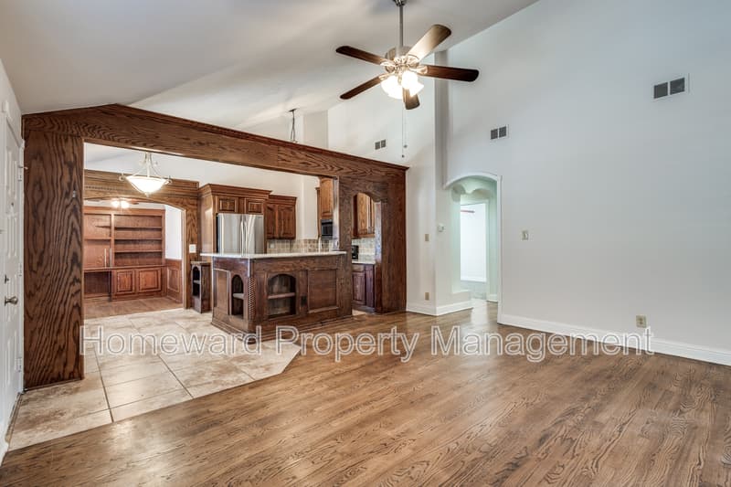The Colony House: 4427 Jenkins Street