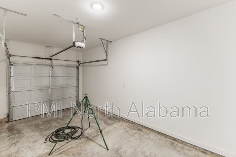 Huntsville Townhome: 7580 Discovery Point Drive Northwest