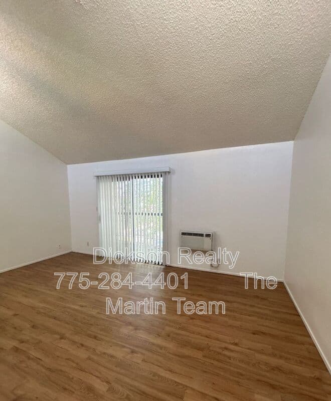 Reno House: 2450 Lymbery Street