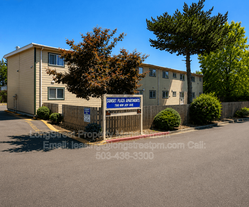 Portland Apartment: 780 NW Joy Ave