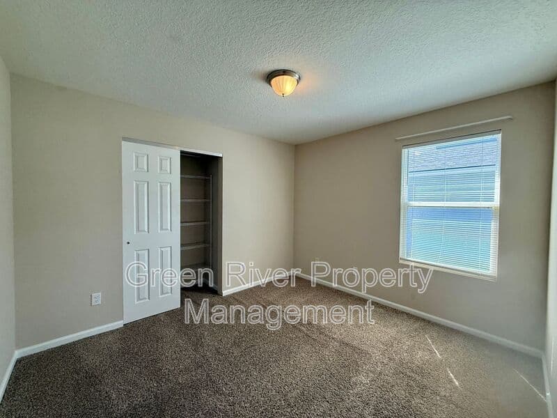 Jacksonville House: 4474 Civic Way