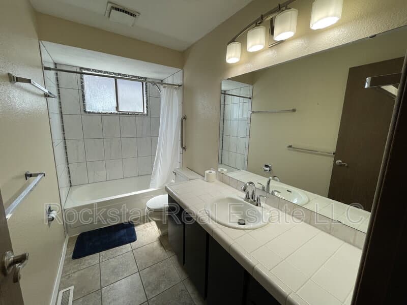 Spokane Condo: 9514 North Howard Street