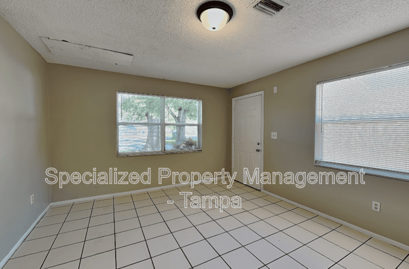 Clearwater Condo: 15117 Avalon Ave