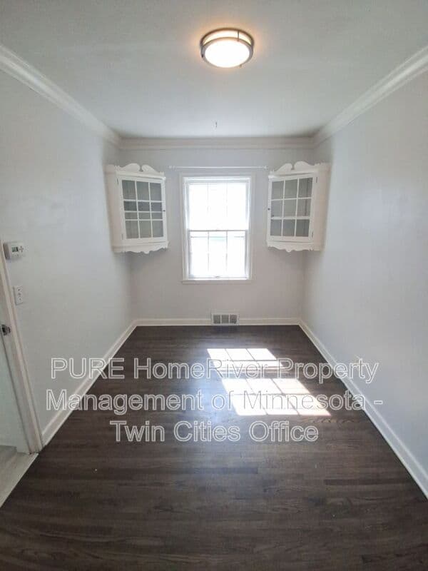 Saint Louis Park House: 2632 Toledo Avenue S