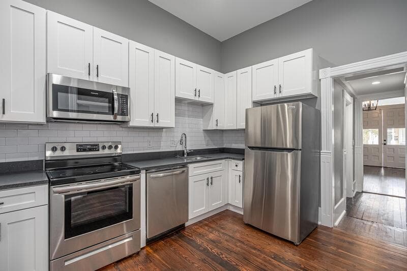 Savannah Condo: 509 West 38th Street - A