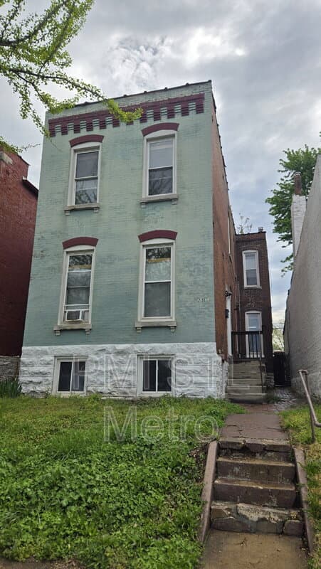St. Louis Condo: 2312 Texas Avenue