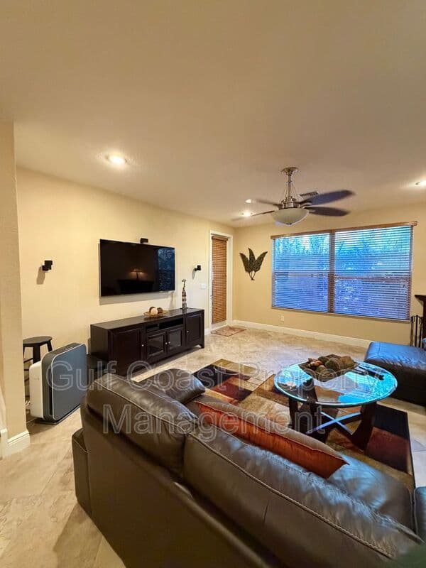 Fort Myers Townhome: 17560 Brickstone Loop