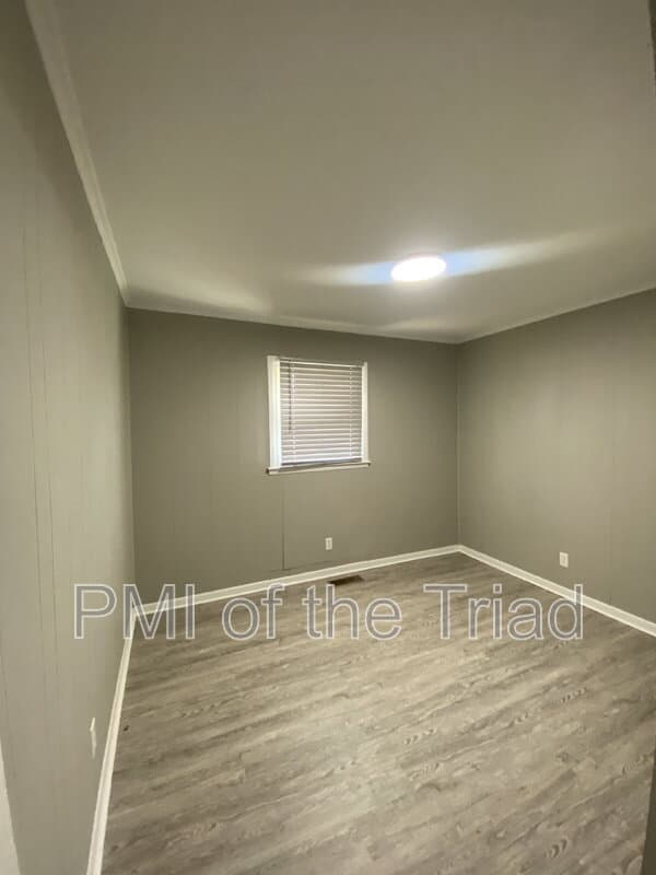 Greensboro House: 1505 Julian Street