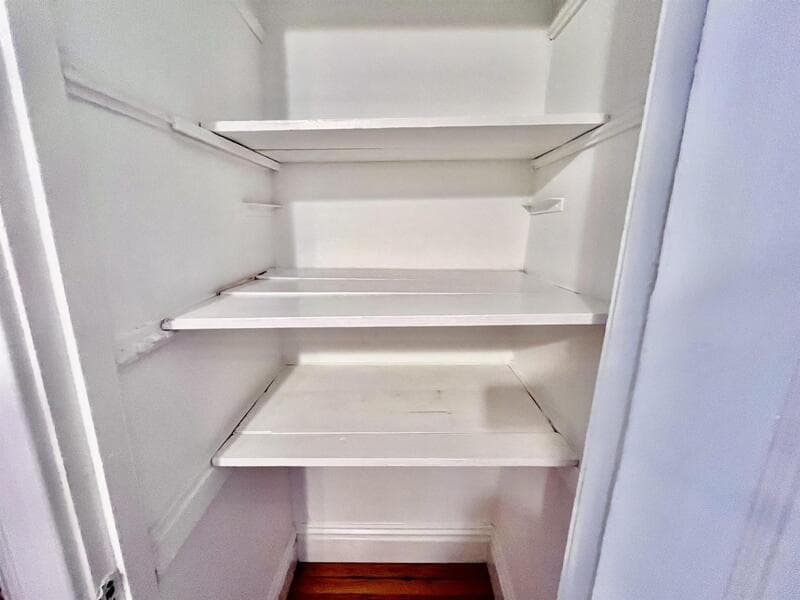 St. Louis Condo: 1533 McCausland Avenue