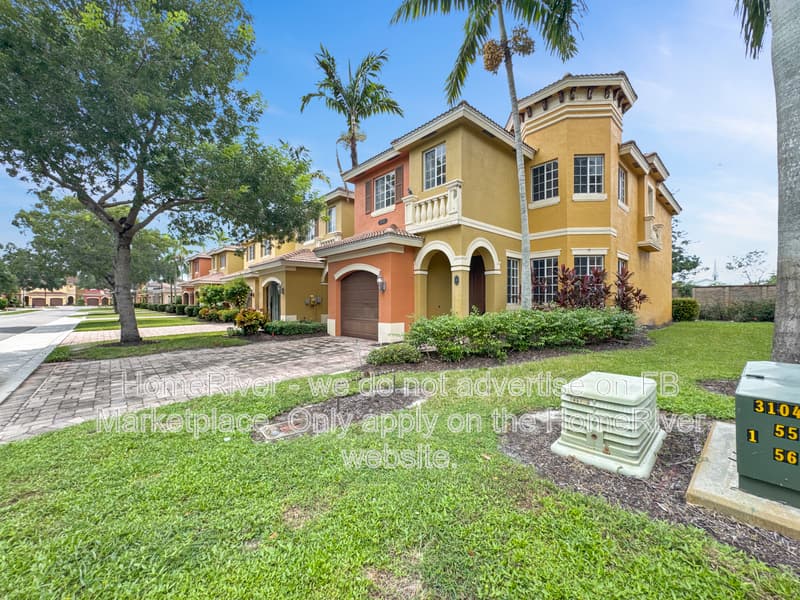 Estero Townhome: 20720 Brassy Pine Way