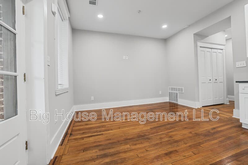 Baltimore Condo: 707 Druid Park Lake Dr