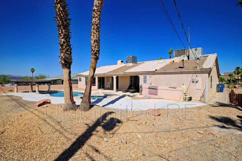 Lake Havasu City House: 304 Acoma Blvd S