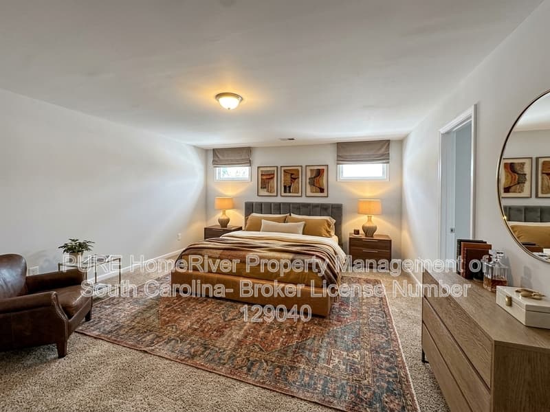 Sumter House: 355 Niblick Dr