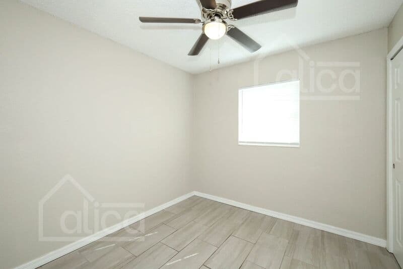 Orlando House: 4464 Piedmont St