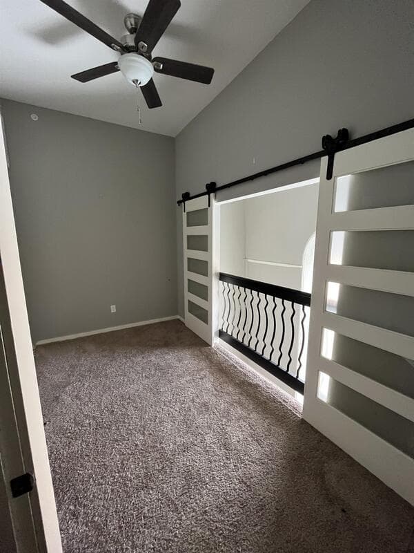 Davenport Condo: 421 Brady St. #10