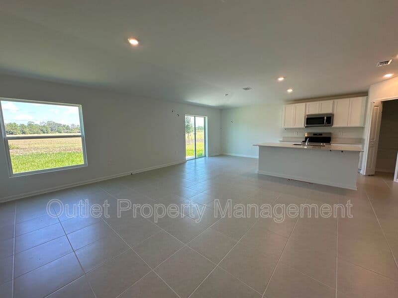 Eustis House: 1917 Pine Meadows Golfcourse Rd