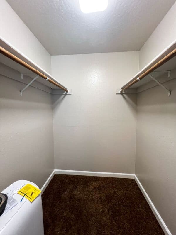 Springfield Townhome: 782 North Cloverleaf Loop