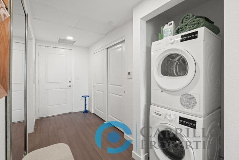 San Diego Apartment: 2724 El Cajon Blvd