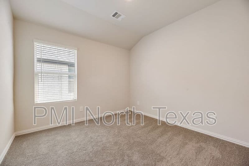 McKinney House: 3904 High Valley Drive