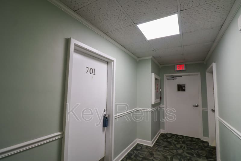 Pensacola Condo: 825 Bayshore Dr.