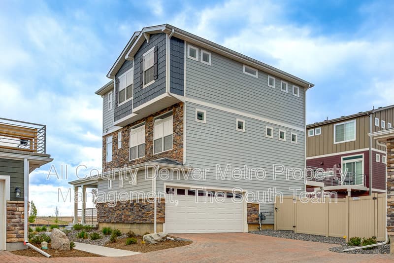 Aurora House: 4142 N Rome St