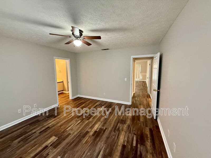 Savannah House: 110 Bobstay Ct