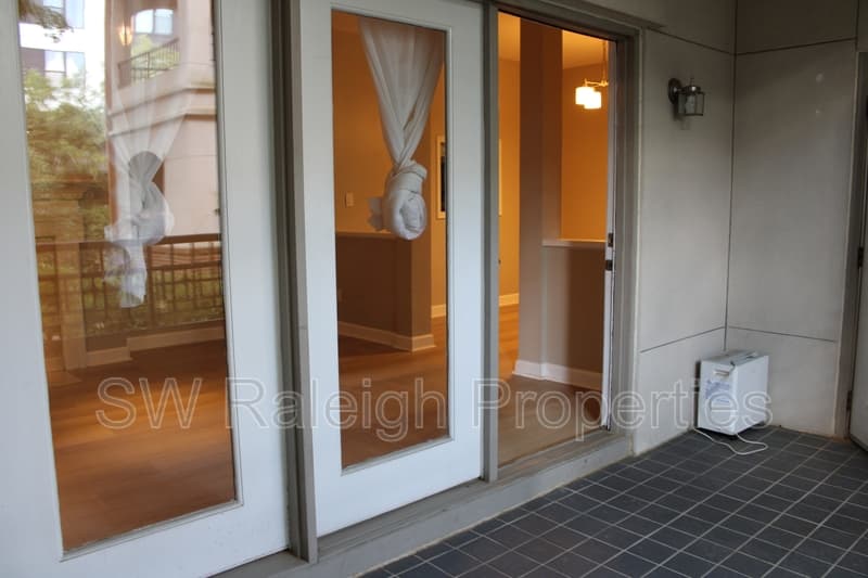 Raleigh Condo: 252 East Davie Street - 1