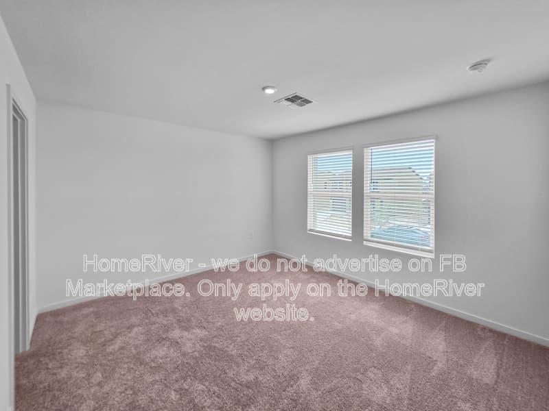 Florence House: 578 W Van Haren St