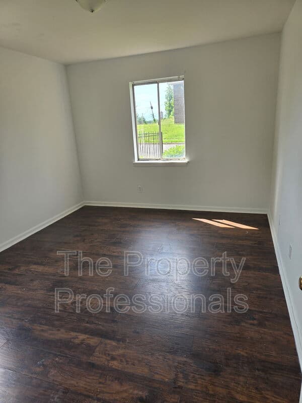 Birmingham House: 7719 7th Avenue South