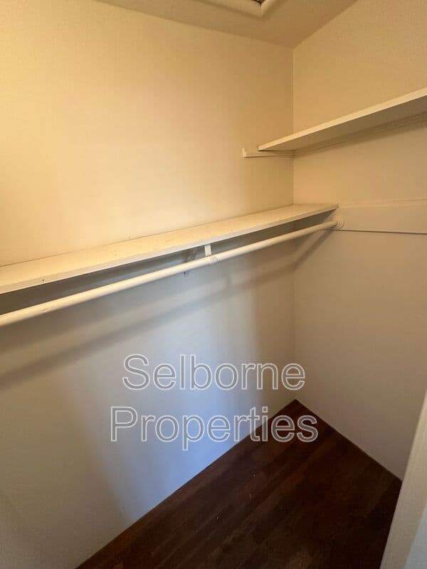 Oakland House: 1945 East 29th Street