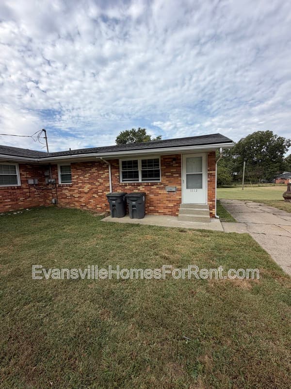 Evansville House: 1112 North Boeke Road